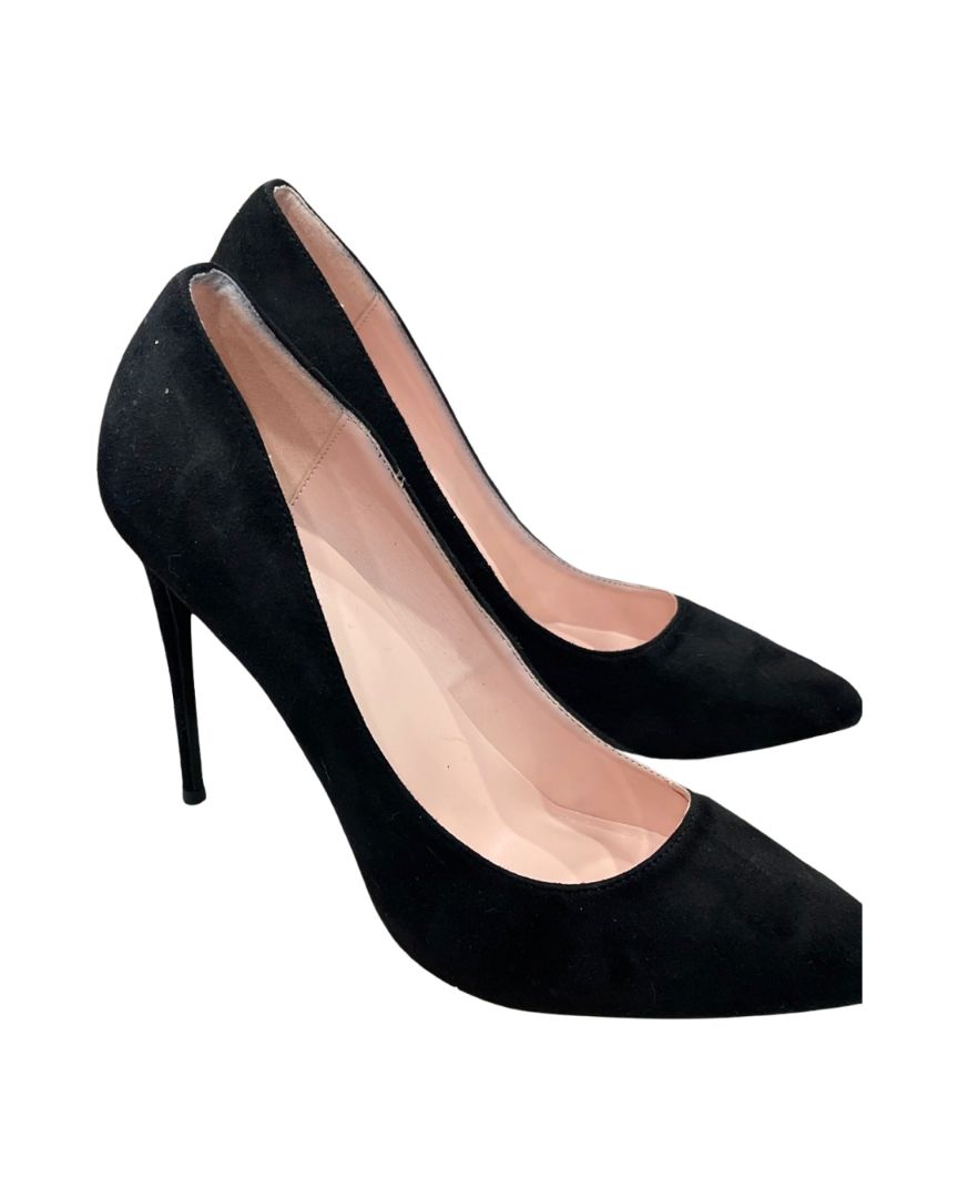 Elisabet Tang Black Suede Heels