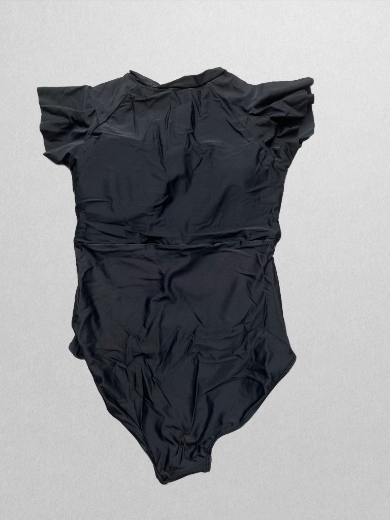 Wolddress Black Zip Front One Piece Swimsuit