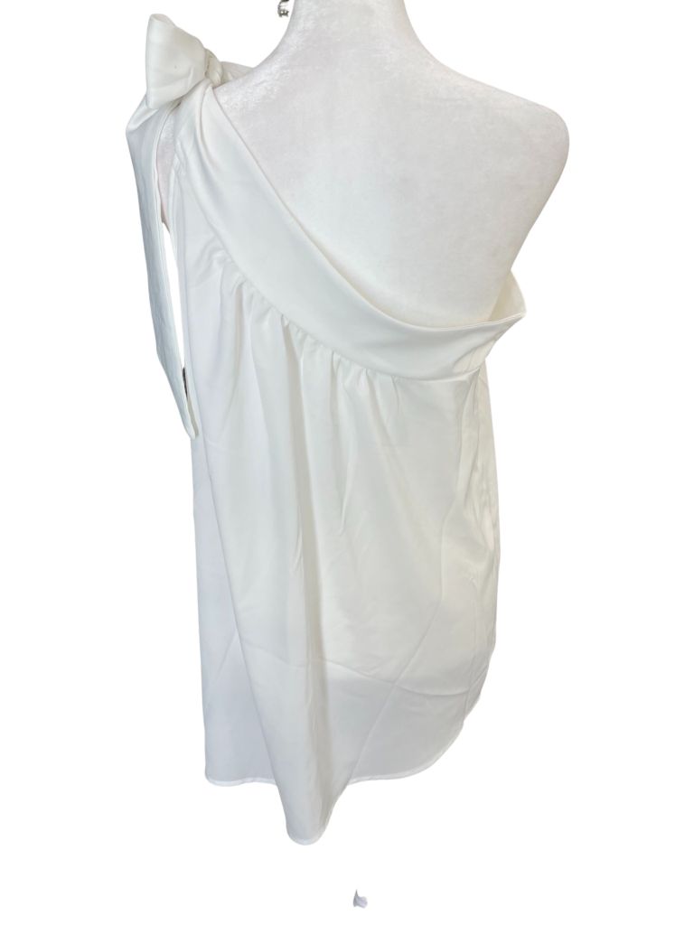 Guteidee White One Shoulder Blouse