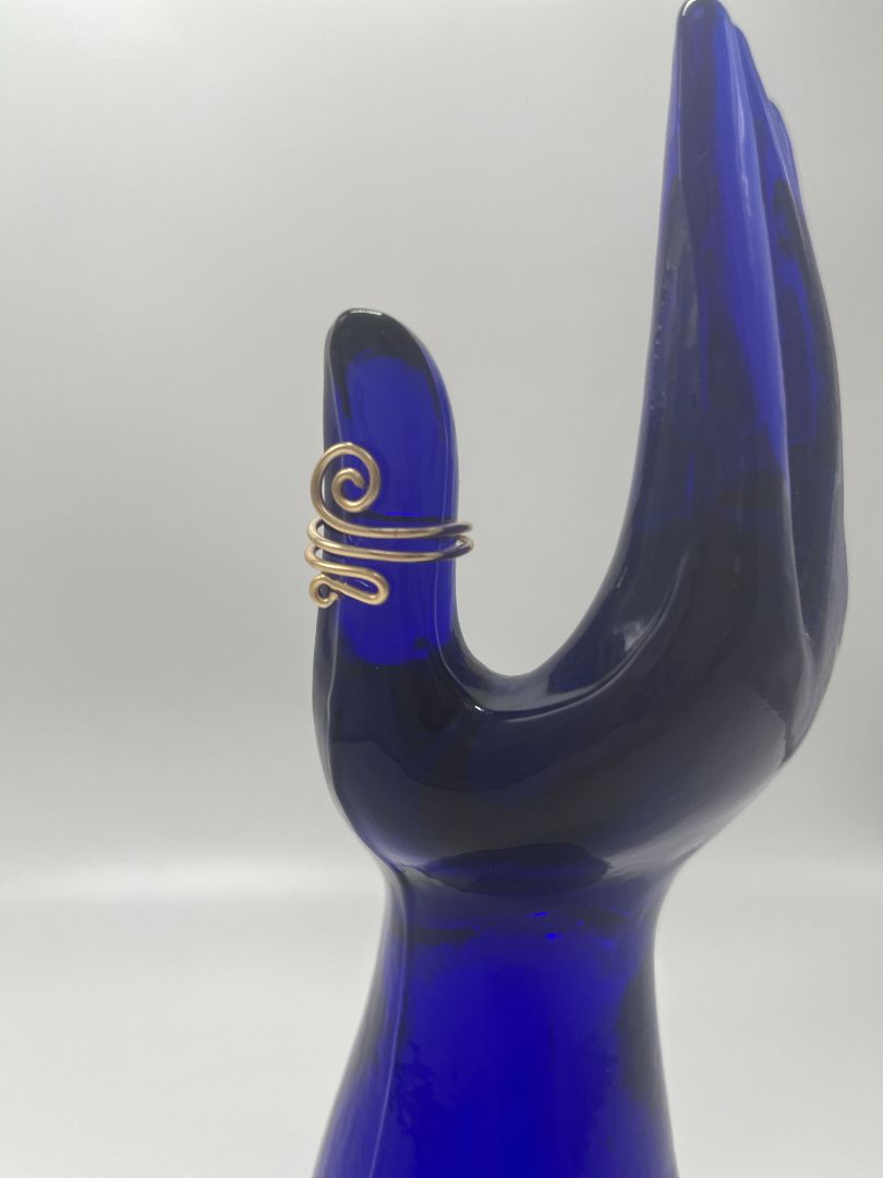 Spiral Ring Size 6 | Gold