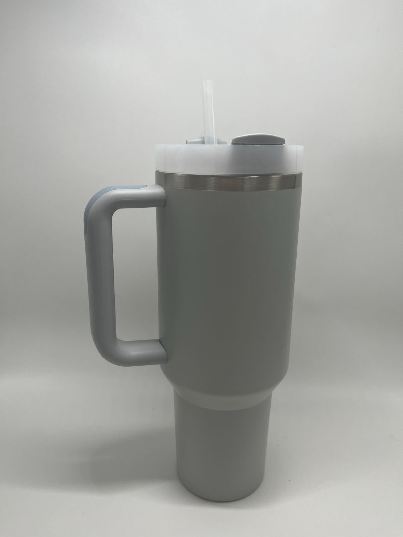 Stanley 40oz Fog Grey The Flowstate Quencher H2.0 Tumbler