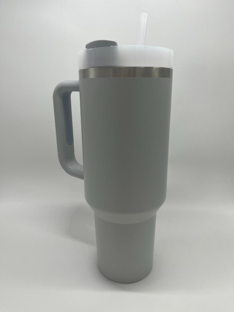 Stanley 40oz Fog Grey The Flowstate Quencher H2.0 Tumbler