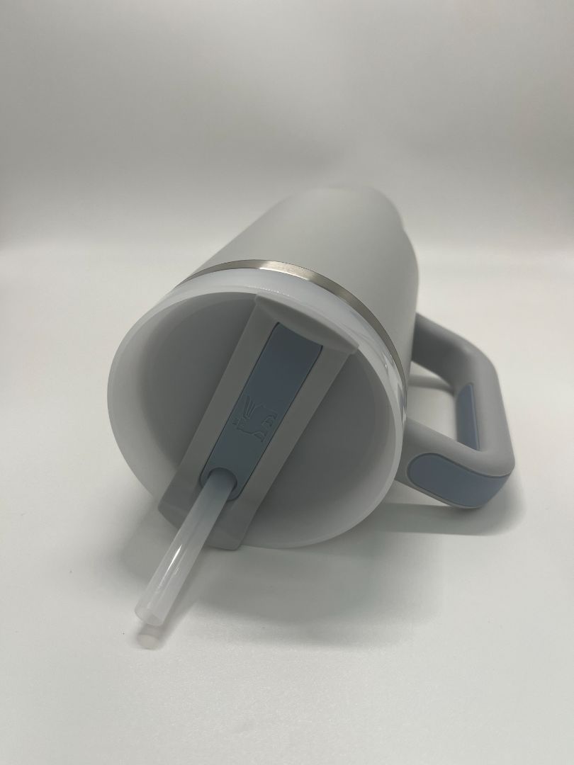 Stanley 40oz Fog Grey The Flowstate Quencher H2.0 Tumbler