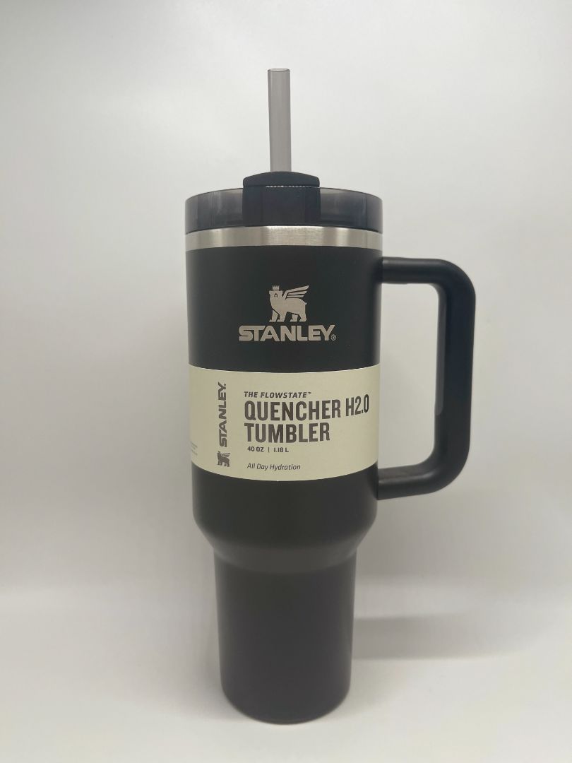 Stanley 40oz Black The Flowstate Quencher H2.0 Tumbler NIB