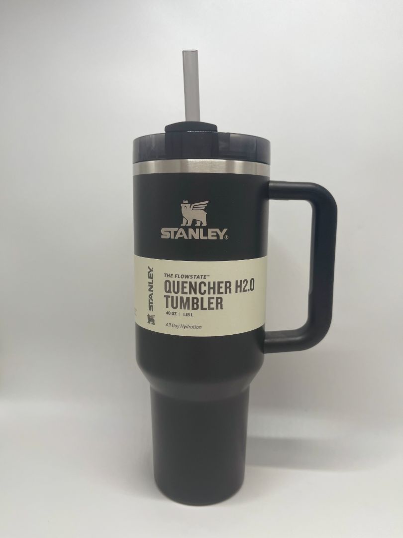 Stanley 40oz Black The Flowstate Quencher H2.0 Tumbler NIB
