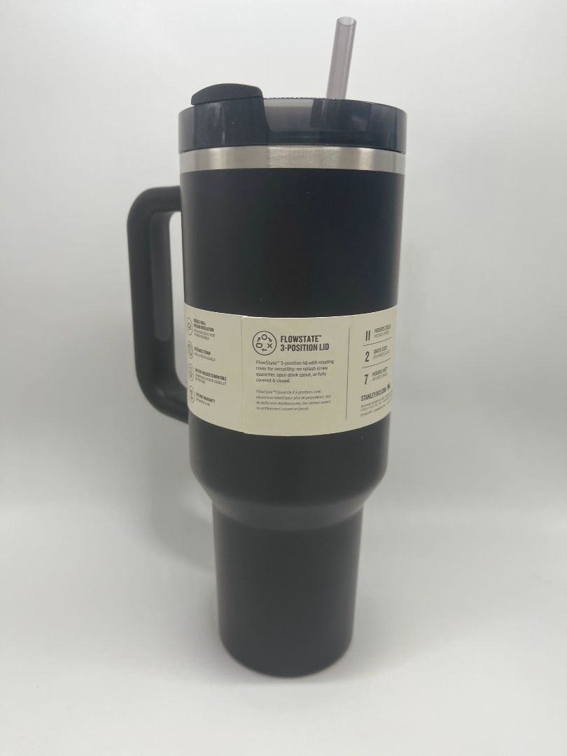 Stanley 40oz Black The Flowstate Quencher H2.0 Tumbler NIB