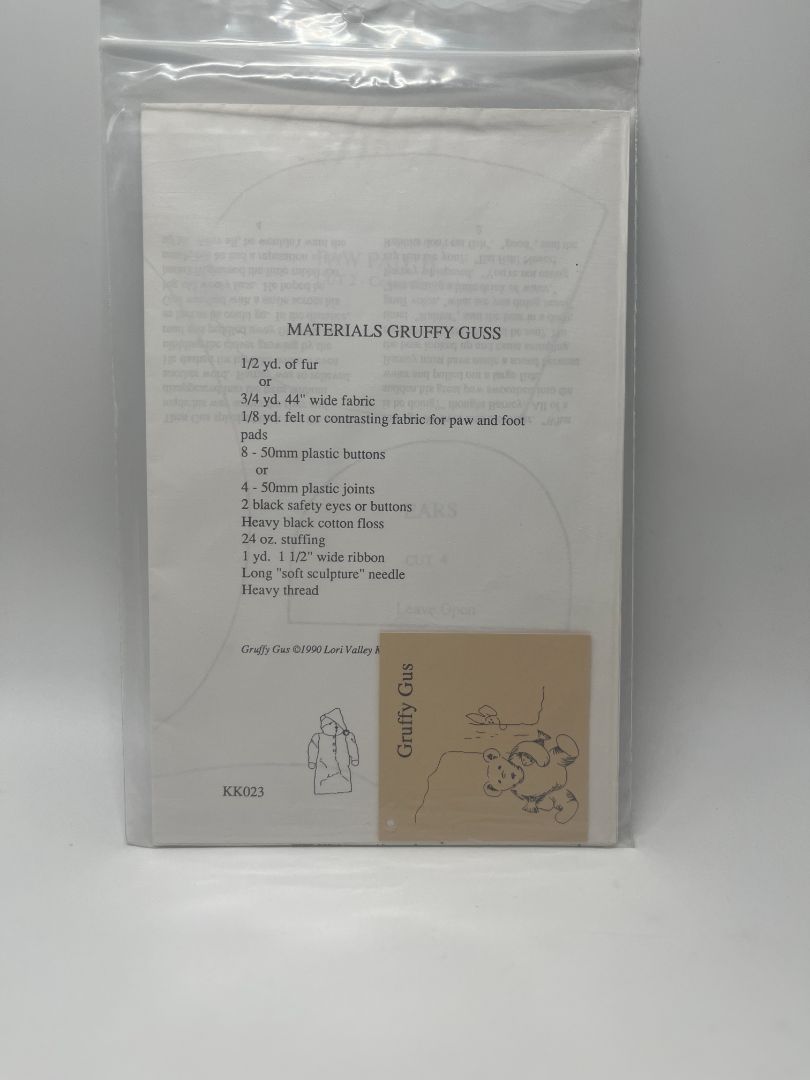 Vintage Gruffy Gus My Old Bear Pattern & Instructions to make 25" Bear by Creative Collectibles