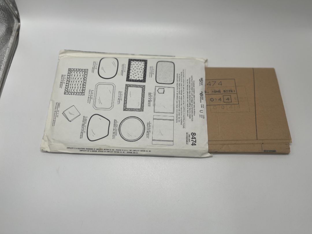 Vintage 8474 OS 10 Placemats Sewing Patterns & Instructions by Simplicity House