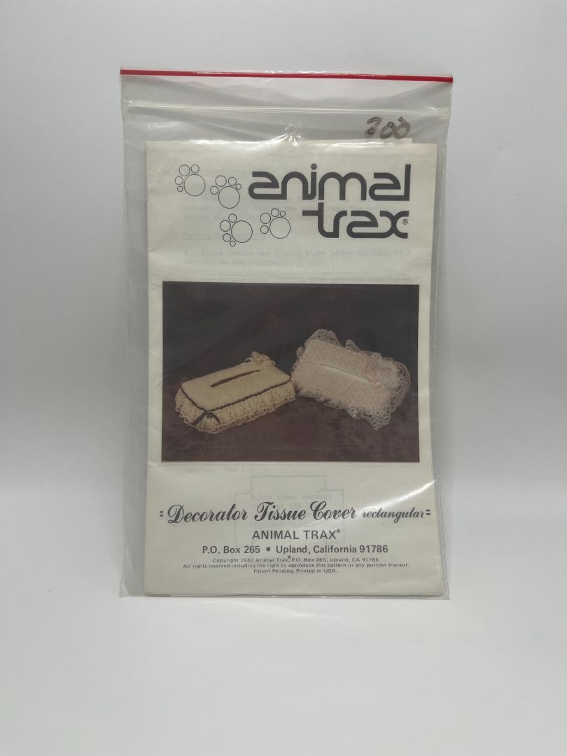 Vintage Animal Trax Decorator Tissue Cover Rectangular Sewing Pattern