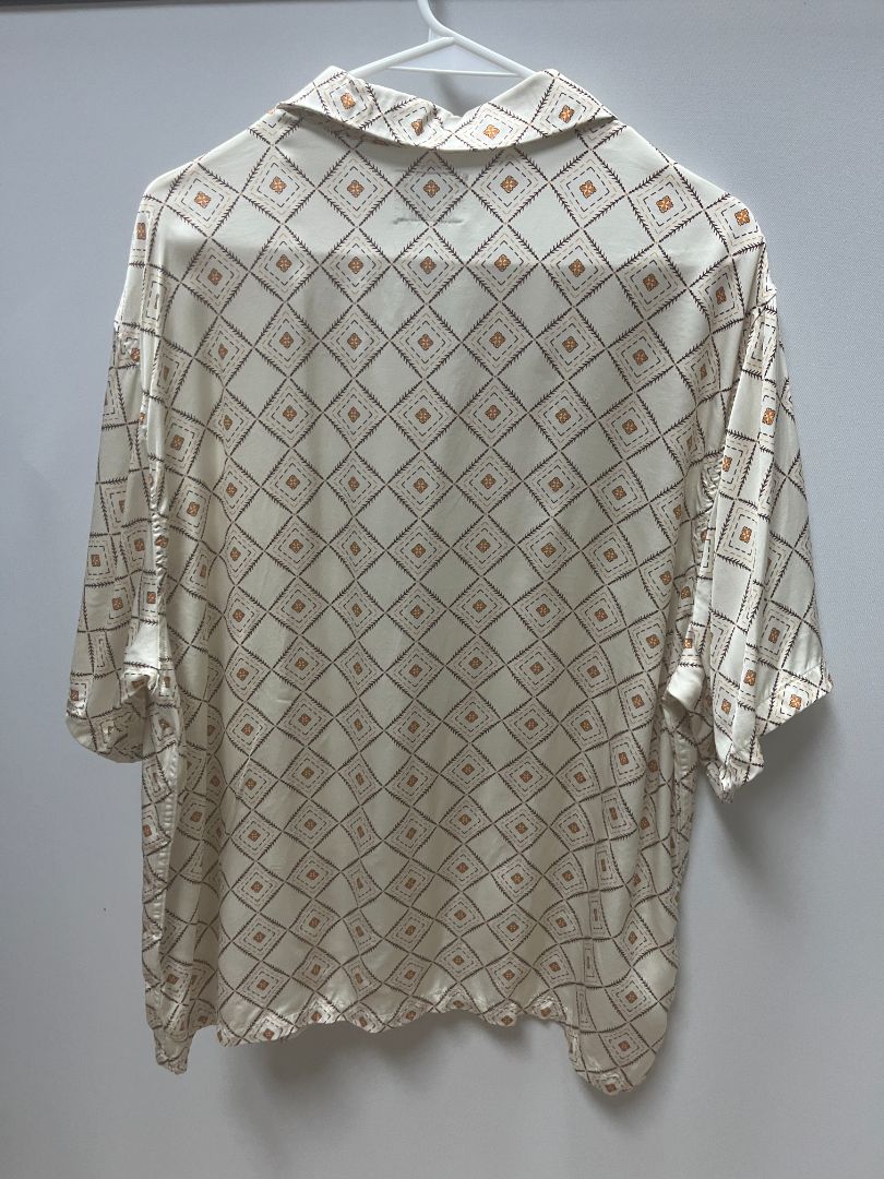 Pacsun Cream/Orange Geometric Button Up Shirt