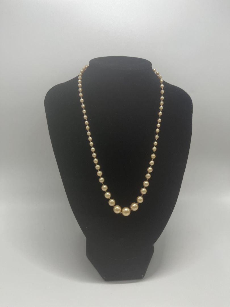 Vintage Yellow Faux Pearl Beaded Necklace
