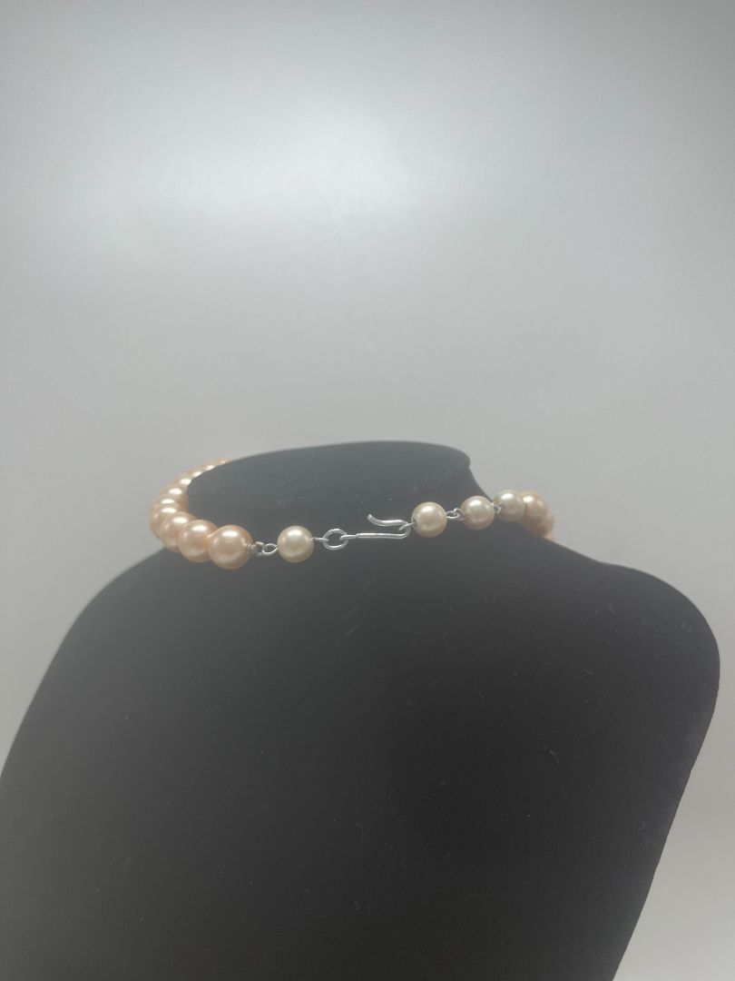 Vintage Beige Faux-Pearl Chunky Beaded Necklace