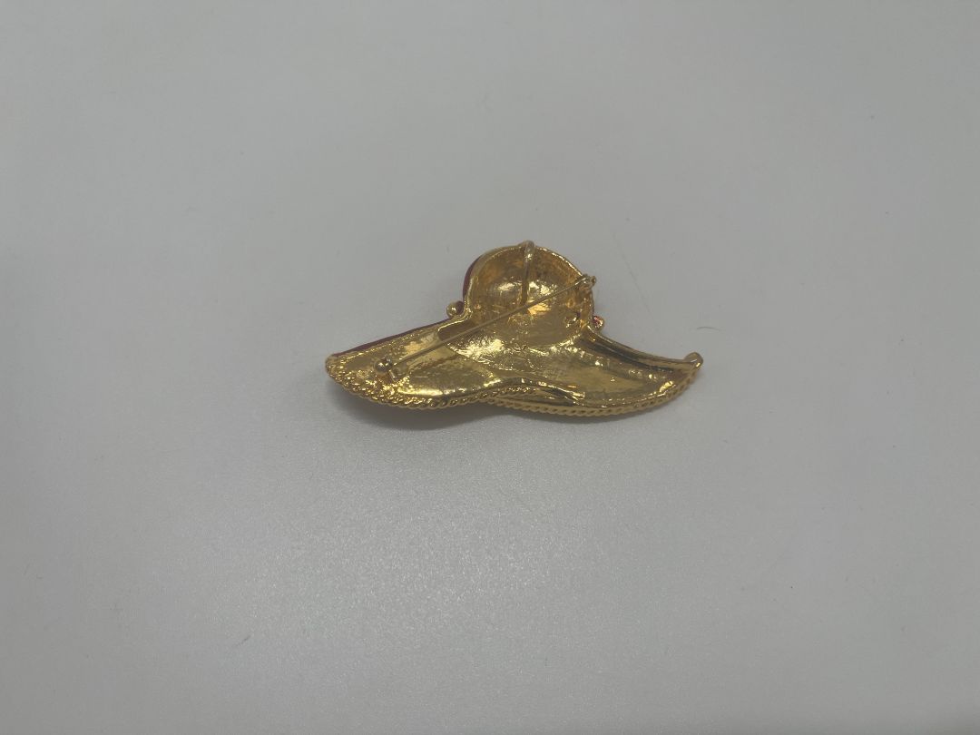 Vintage Gold/Red Sequined Hats Earrings & Brooch Pin Set