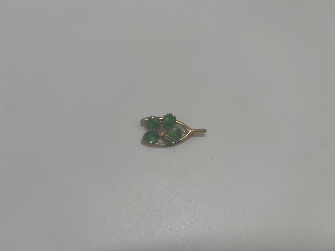 Vintage Gold Wishbone/4 Leaf Clover Brooch Pin