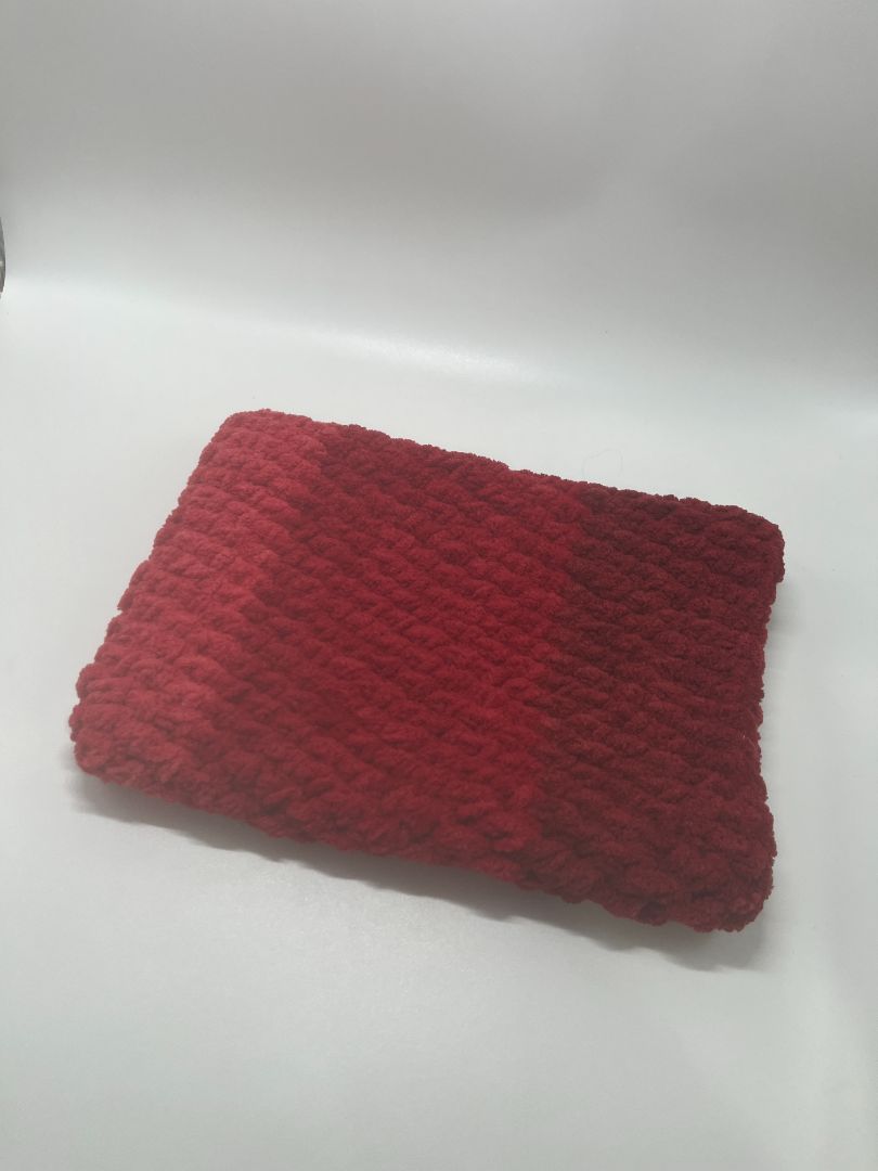 Red Ombre Crochet Kindle & Book Sleeve