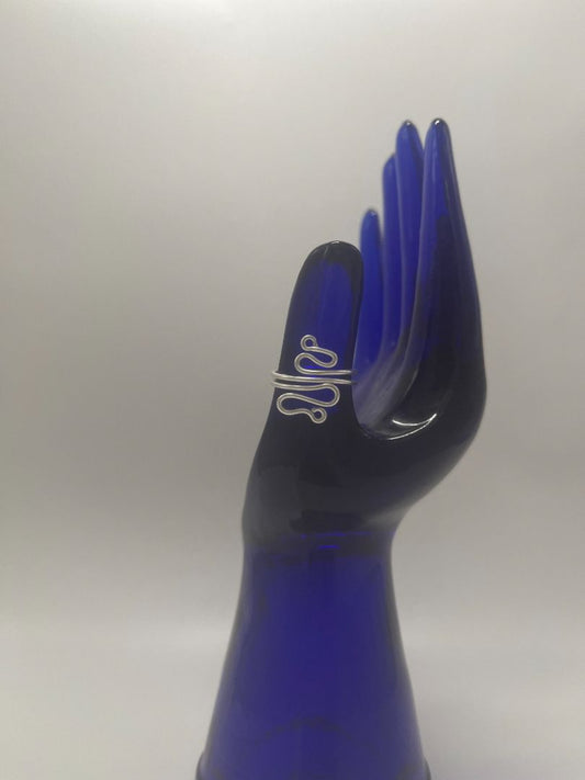 Abstract Wavy Wire Ring Size 6 | Silver