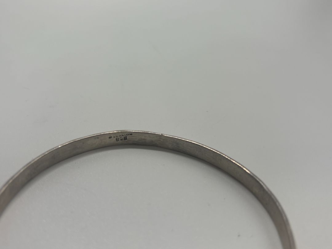 Vintage Vintage 1970s/1980s Silver-Tone Leafs & Hieroglyphic Stamped Bangle Bracelet