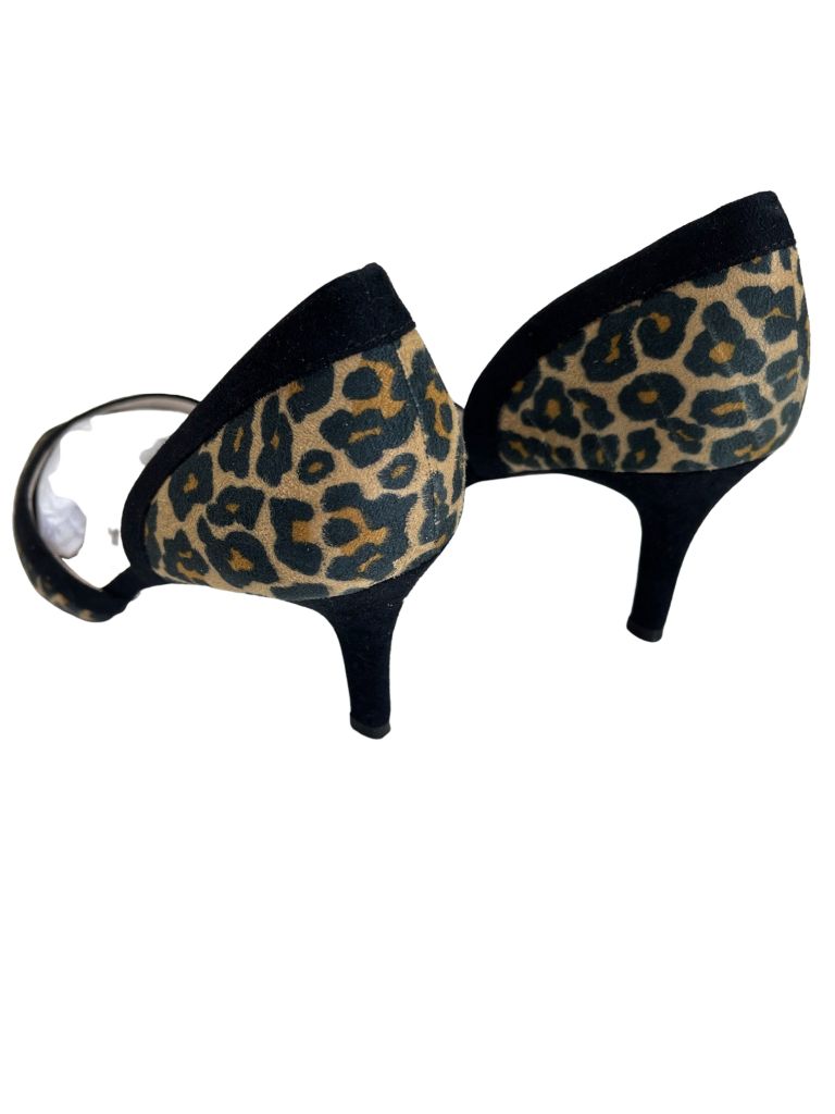 Lifestride 'Saldana' Leopard Heels
