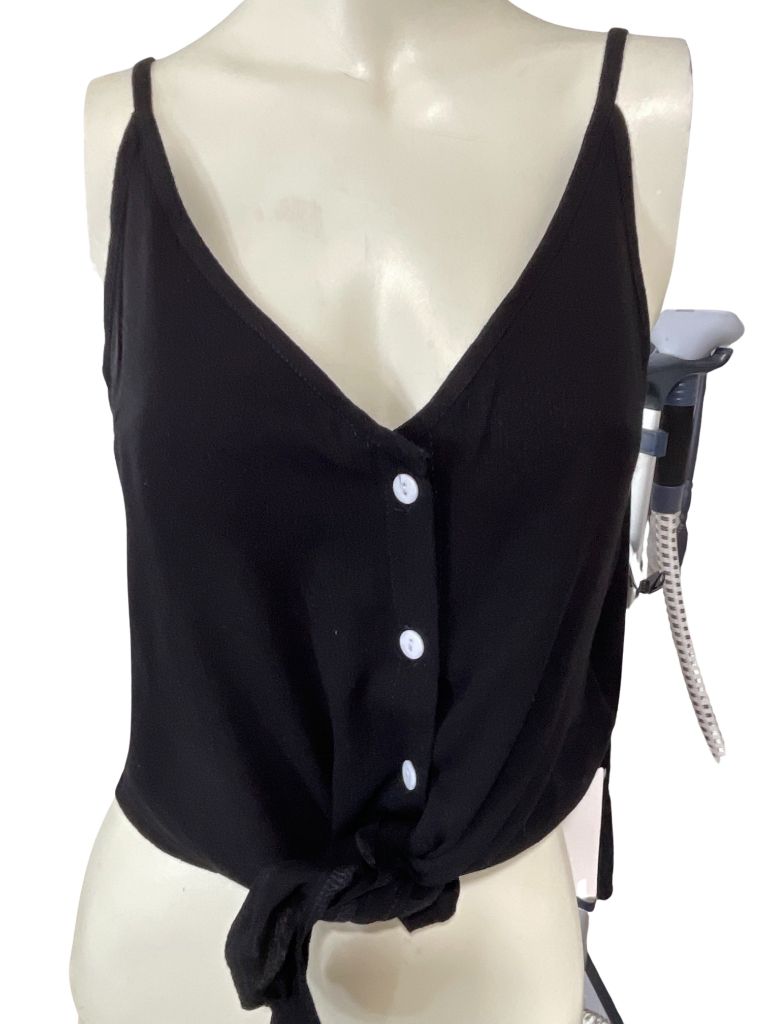 MakeMeChic Black Tie Front Crop Tank