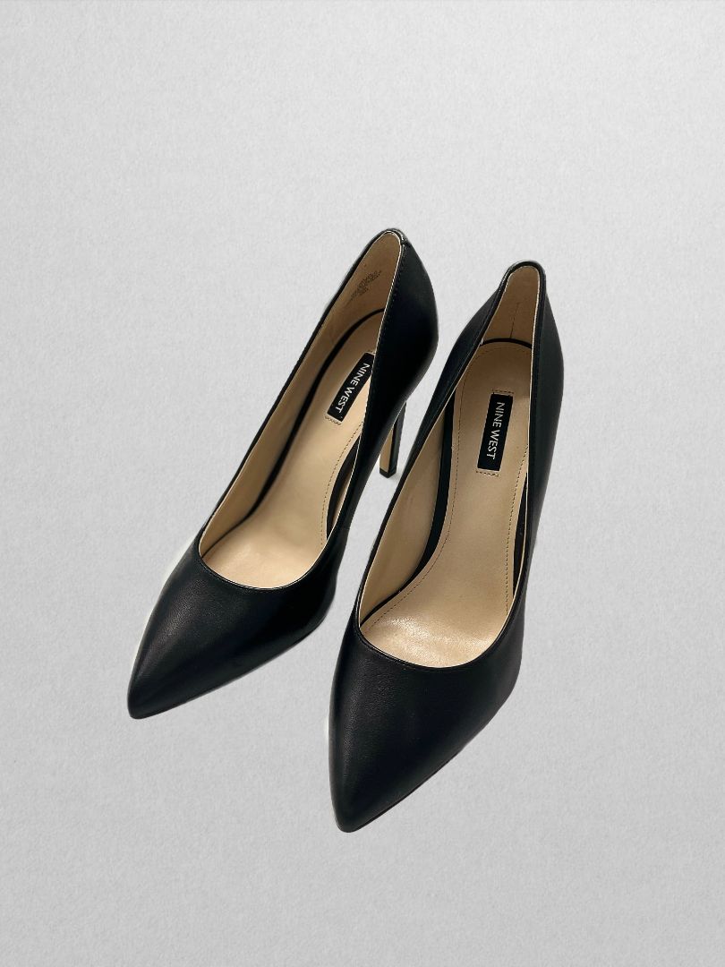 Nine West Black Pointy Toe Heels