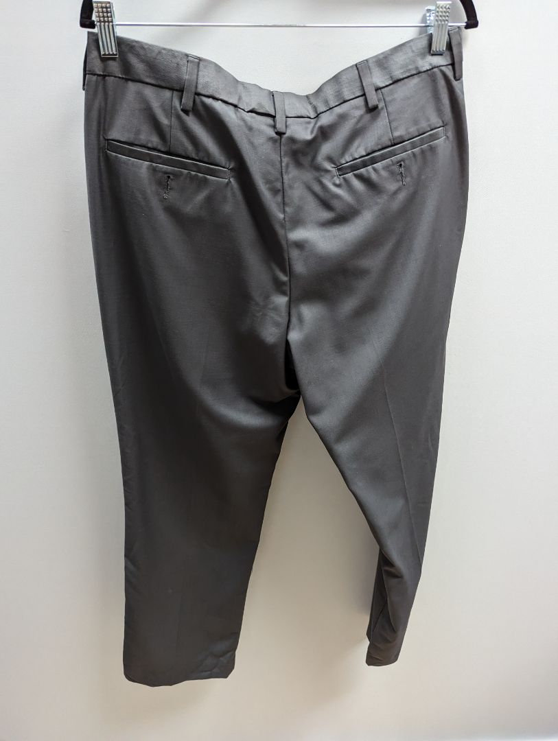 Perry Ellis Portfolio Grey Flat Front Dress Slacks