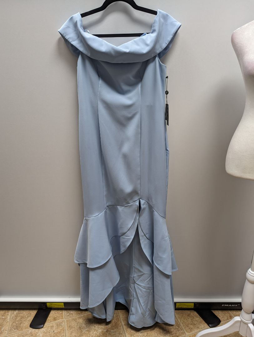 Adrianna Papell Blue Crepe Ruffle Formal Dress Recycled Threads Adrianna Papell Blue Crepe Ruffle Formal Dress Recycled Threads