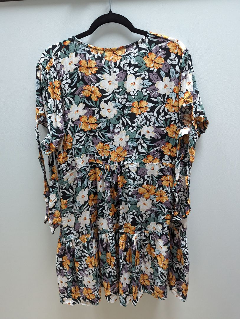 Black Floral V Neck Tie-Waist Midi Dress