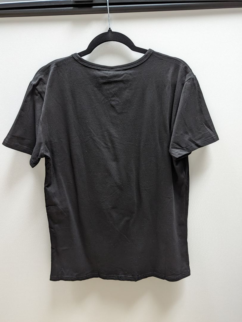Nuokesasi Black Button Neck Tee (M)