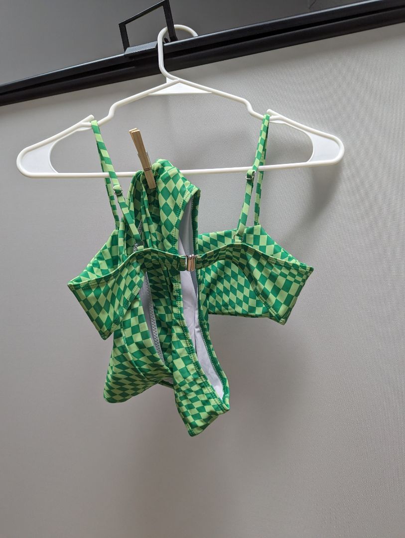 MOSHENGQI Green Checkered Bandeau and High Waisted Bottoms Swim Two Piece