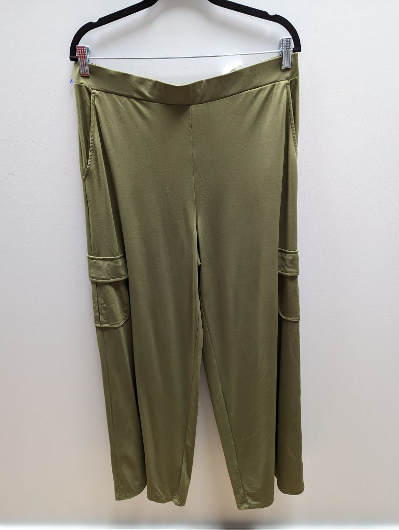 Lisa Rinna Collection Green Wide Leg Cargo Pants
