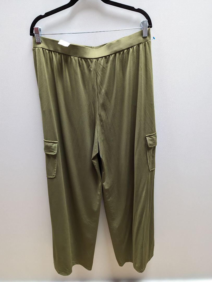 Lisa Rinna Collection Green Wide Leg Cargo Pants