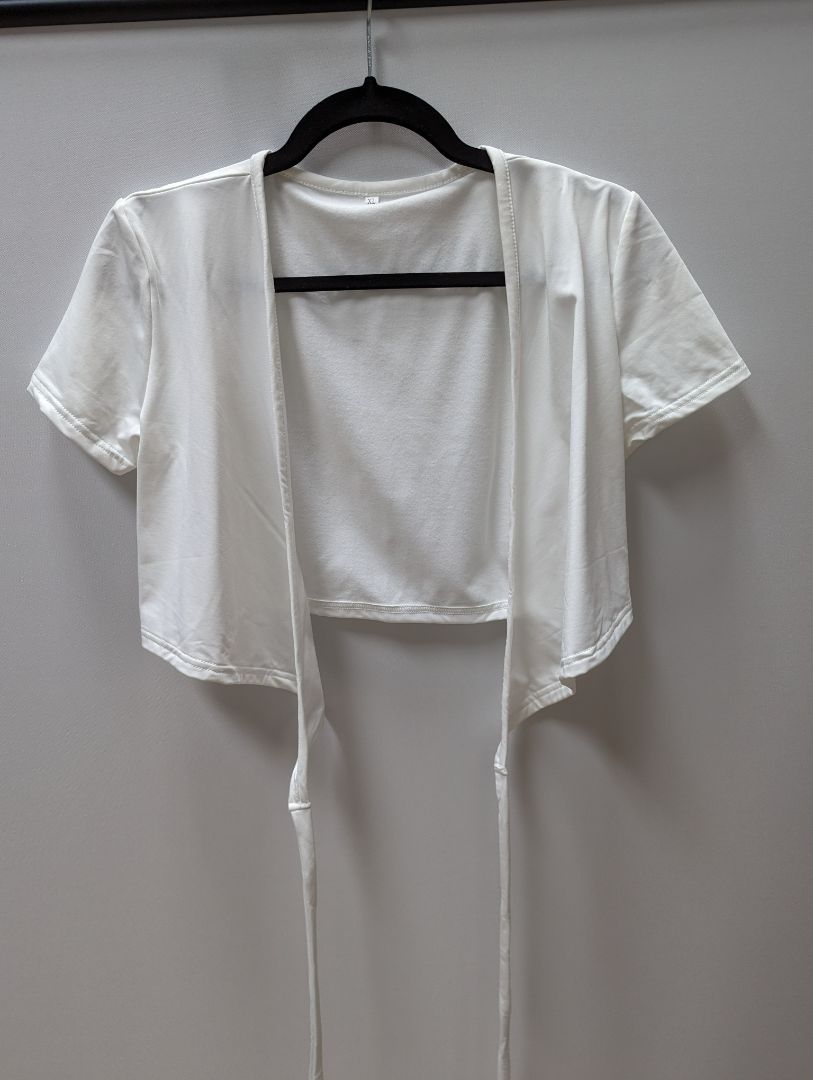 Huaai White Crop Tie-Front Blouse