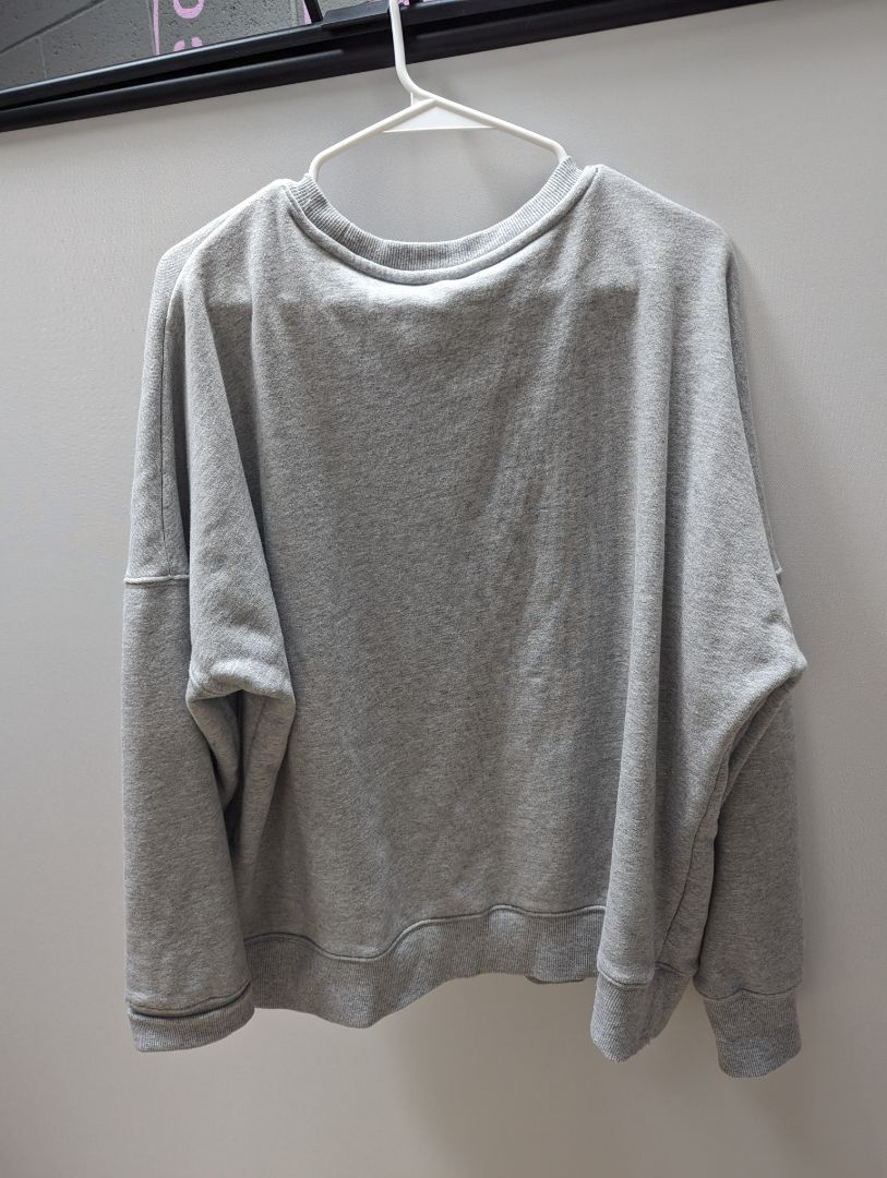 Love & Sports Grey Sweatshirt