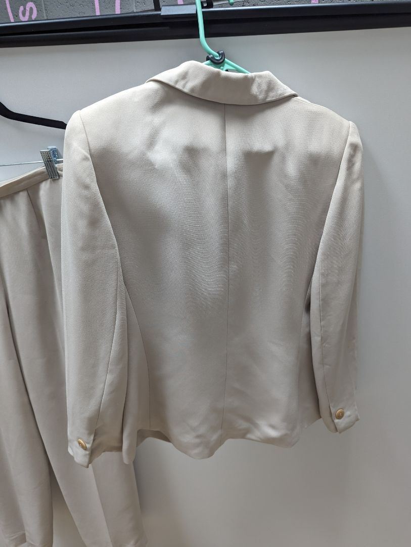 Petite Sophisticate Vintage Beige Pants Suit (2 piece set)