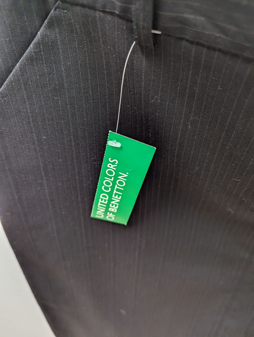 United Colors of Benetton Dark Grey Pinstriped Pencil Skirt (NWT)