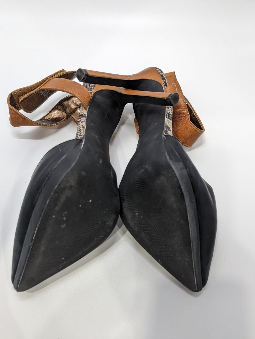 Steve Madden Black/Brown Snakeskin Heels