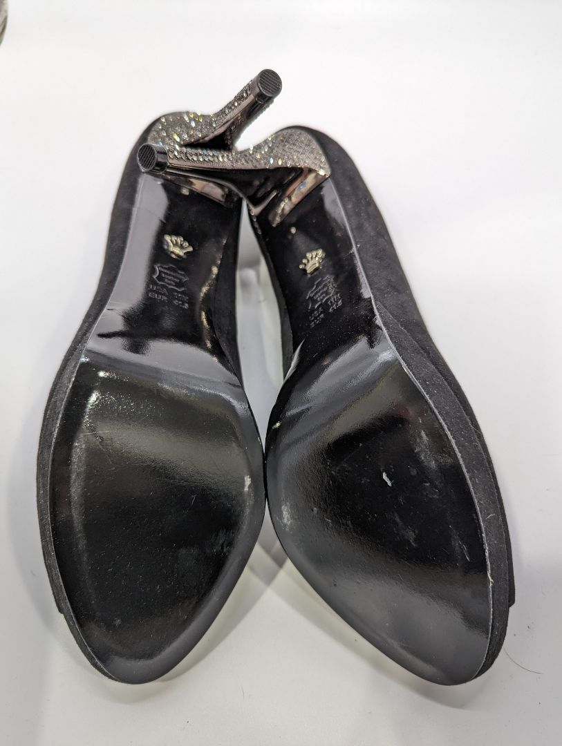 Nina New York Black Suede Heels