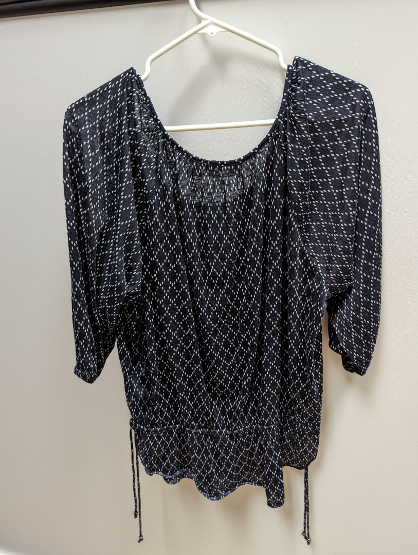 Faded Glory Navy and White Spotted Blouse with Ruched Waist