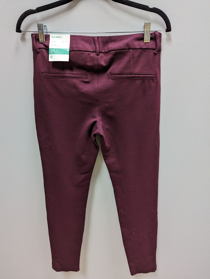 Old Navy Burgundy Pixie Built-In-Sculpt Skinny Pants