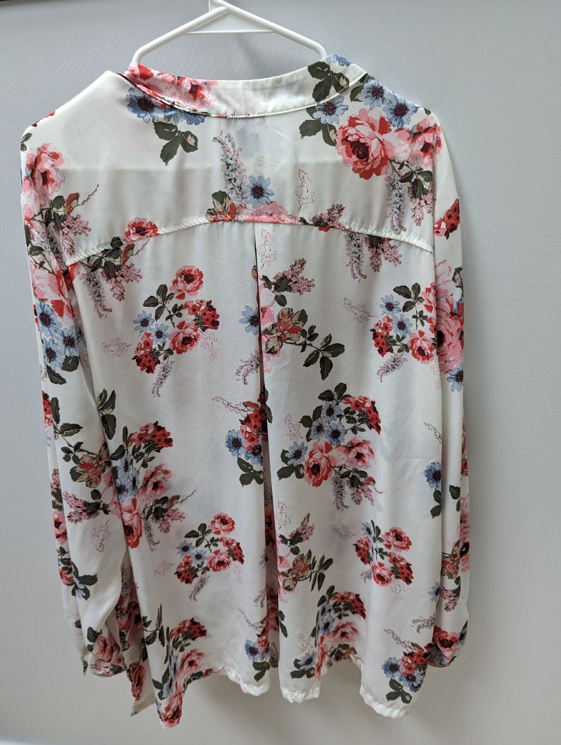 rue + White Floral Long Sleeve Blouse with Lace Up Front