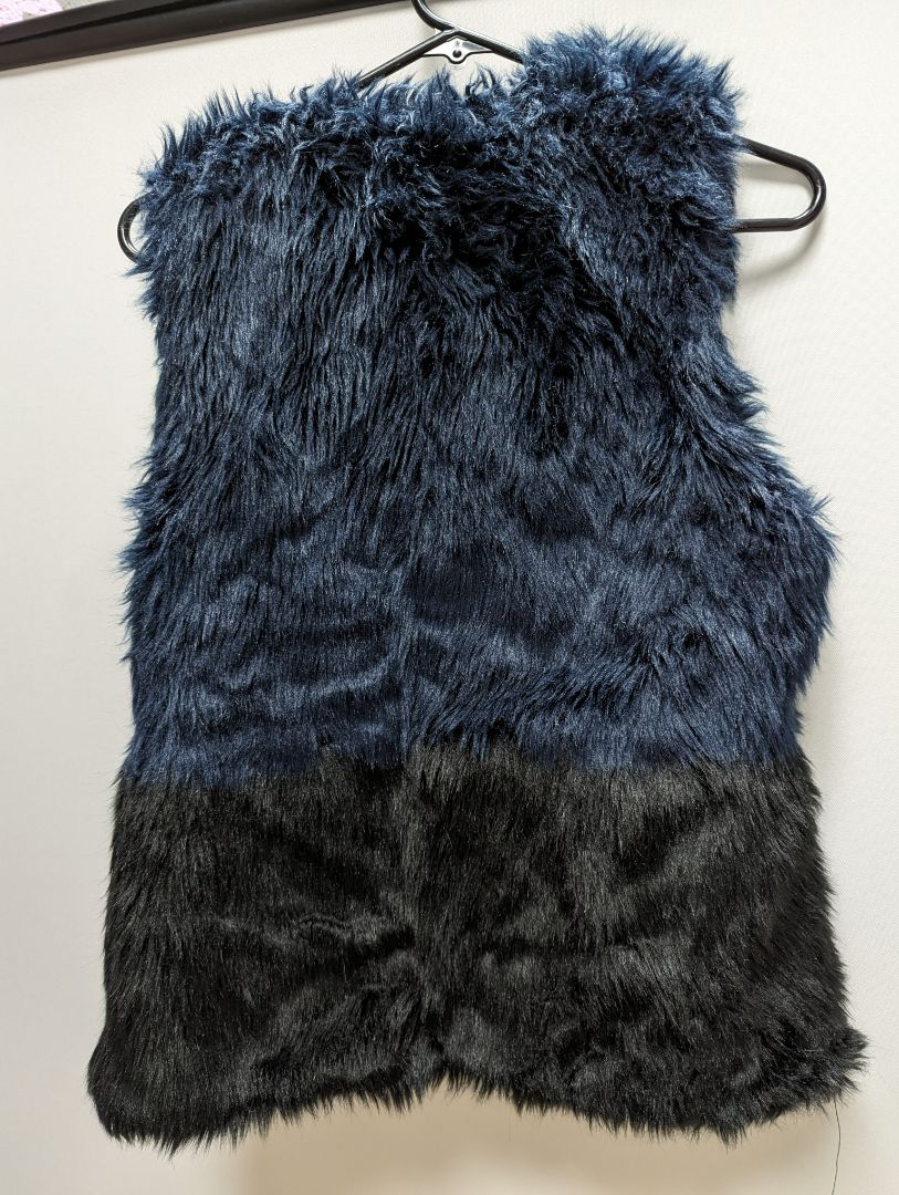 Charlotte Russe Blue/Black Faux Fur Vest
