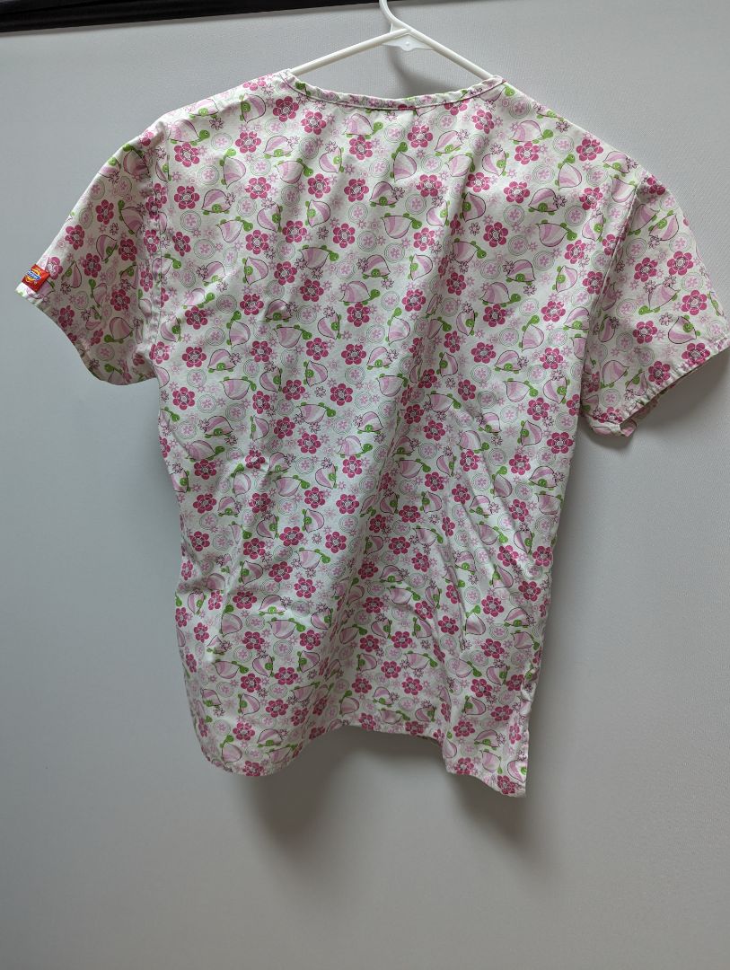 Dickies White/Pink/Green Floral Turtles Scrub Top