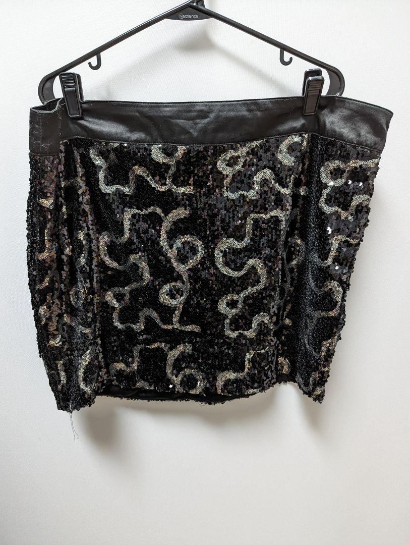 Wildcat Black/Silver Sequined Midi Skirt