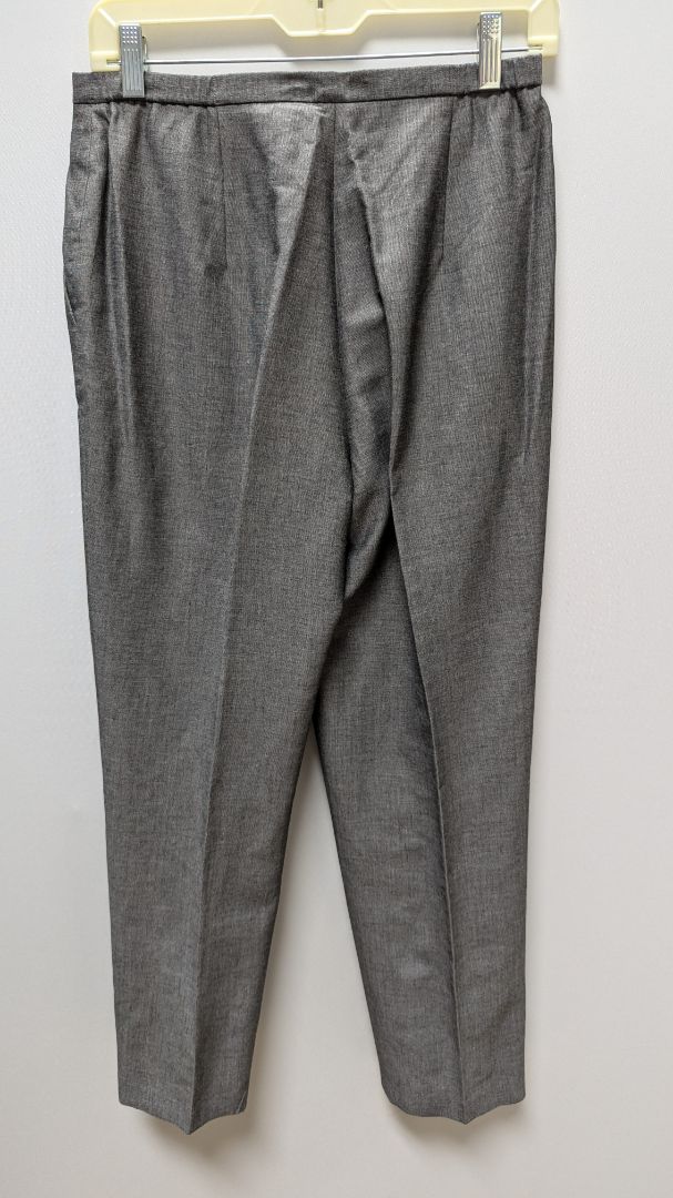 Nygard Collection Grey 4 Button Blazer Pants Suit Set