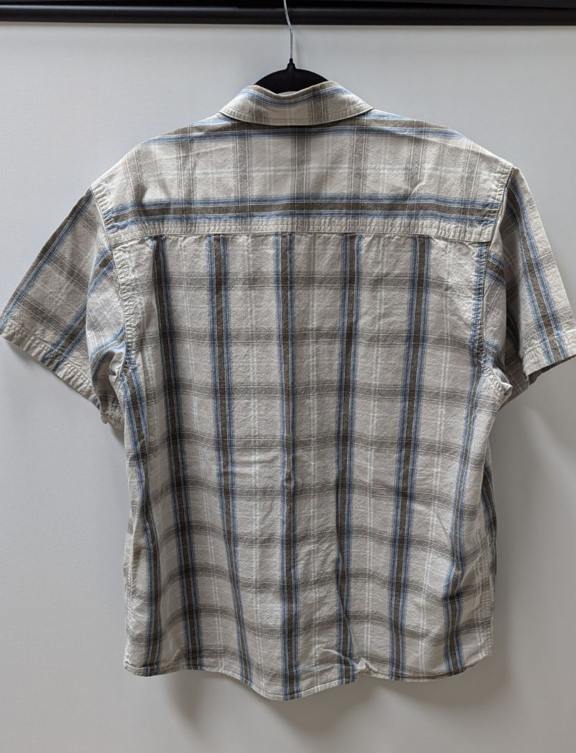 great northwest Clothing Company Light Grey/Brown/Blue Button Up Shirt