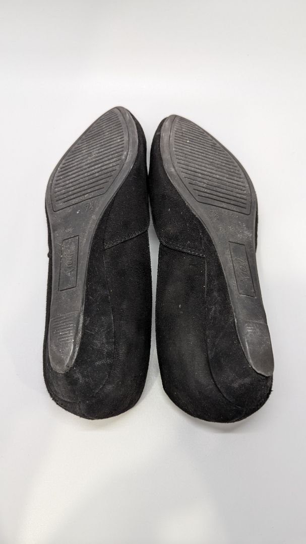 Fioni Black Faux Suede Wedges