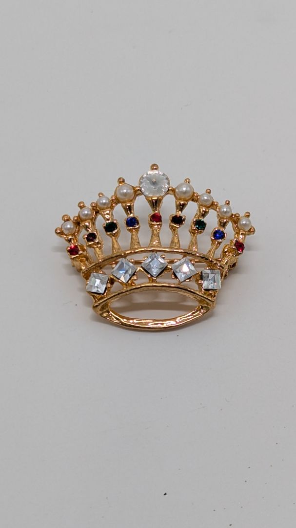 Gold/Multicolor Vintage Pearl Crown Brooch Pin