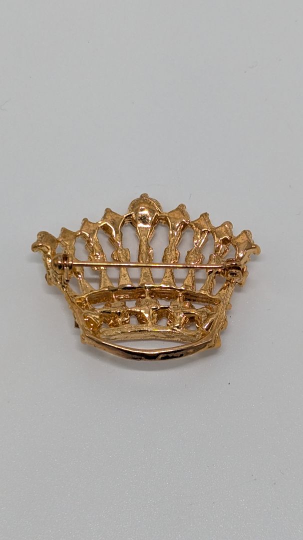 Gold/Multicolor Vintage Pearl Crown Brooch Pin