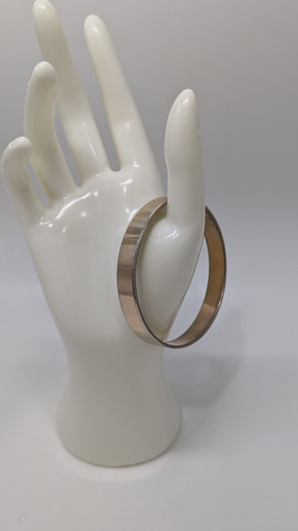 Thick Gold Bangle Bracelet (20cm)