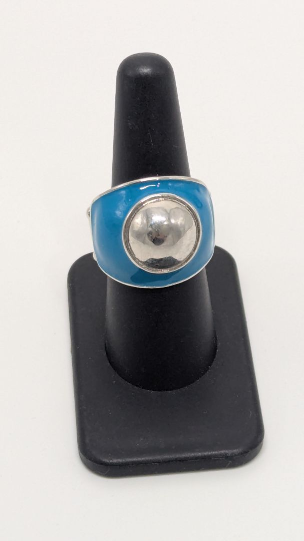 Paparazzi Silver/Blue Rounded Elastic-Back Ring